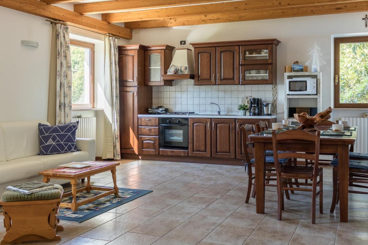 Malga Mary Villa Tignale Exterior photo